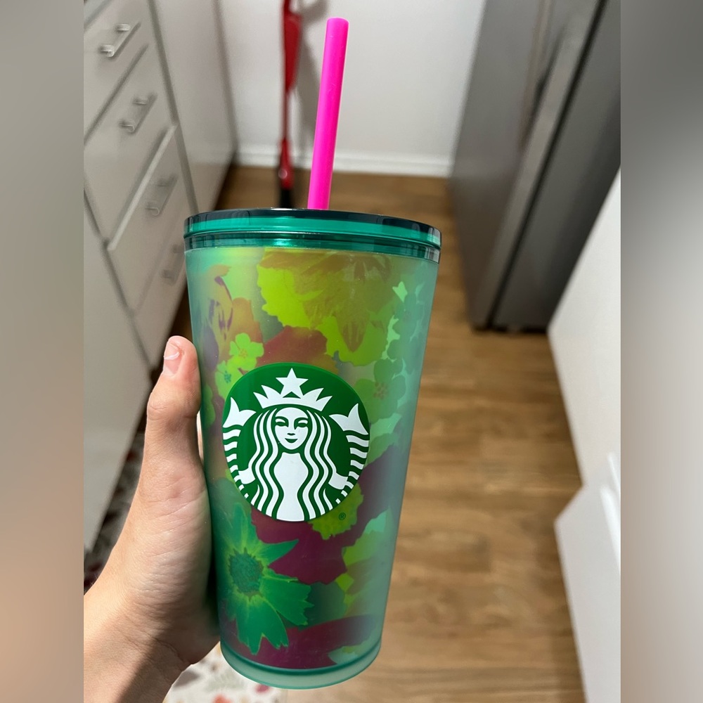 Strawberry Starbucks 16oz